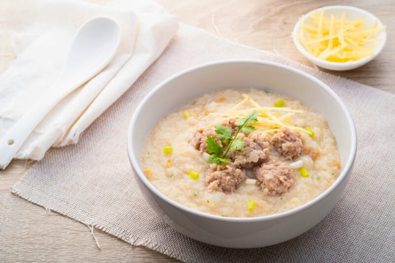 Bài Thuốc Dân Gian Từ Gừng: Mẹo Chăm Sóc Sức Khỏe Quen Thuộc Của Người Việt